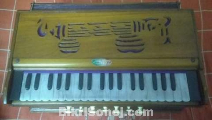 Harmonium indian jotin company